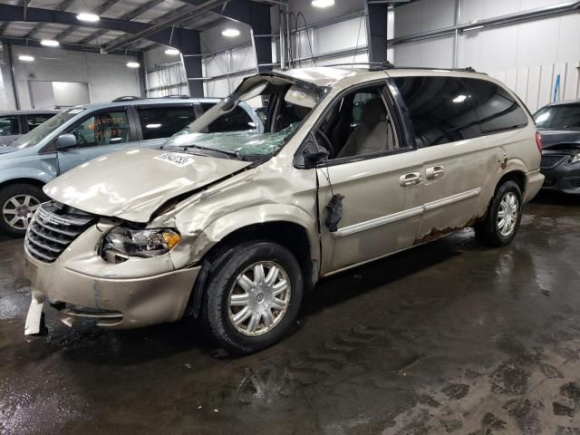 2006 Chrysler Town & Country Touring