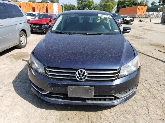 2014 Volkswagen Passat S