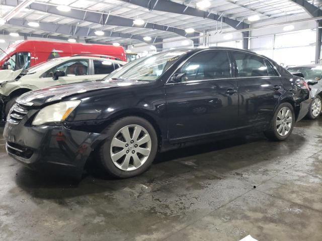 2005 Toyota Avalon XL