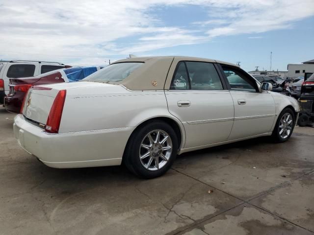 2010 Cadillac DTS Luxury Collection