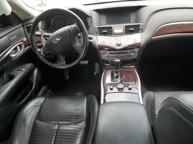 2011 Infiniti M56