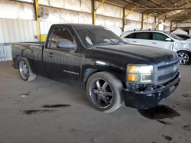 2007 Chevrolet Silverado C1500 Classic