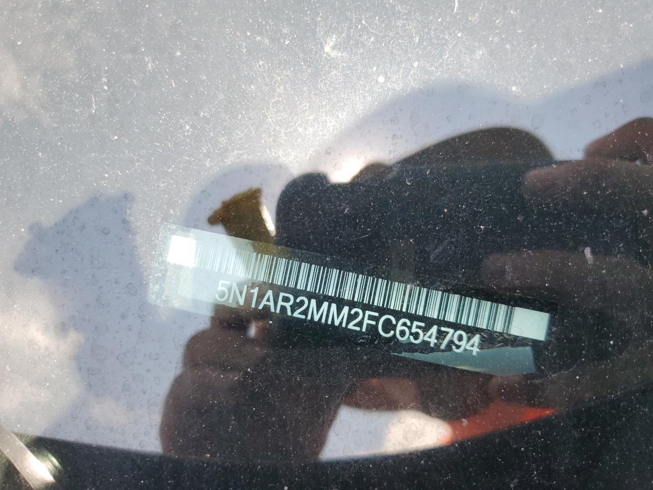 2015 Nissan Pathfinder s
