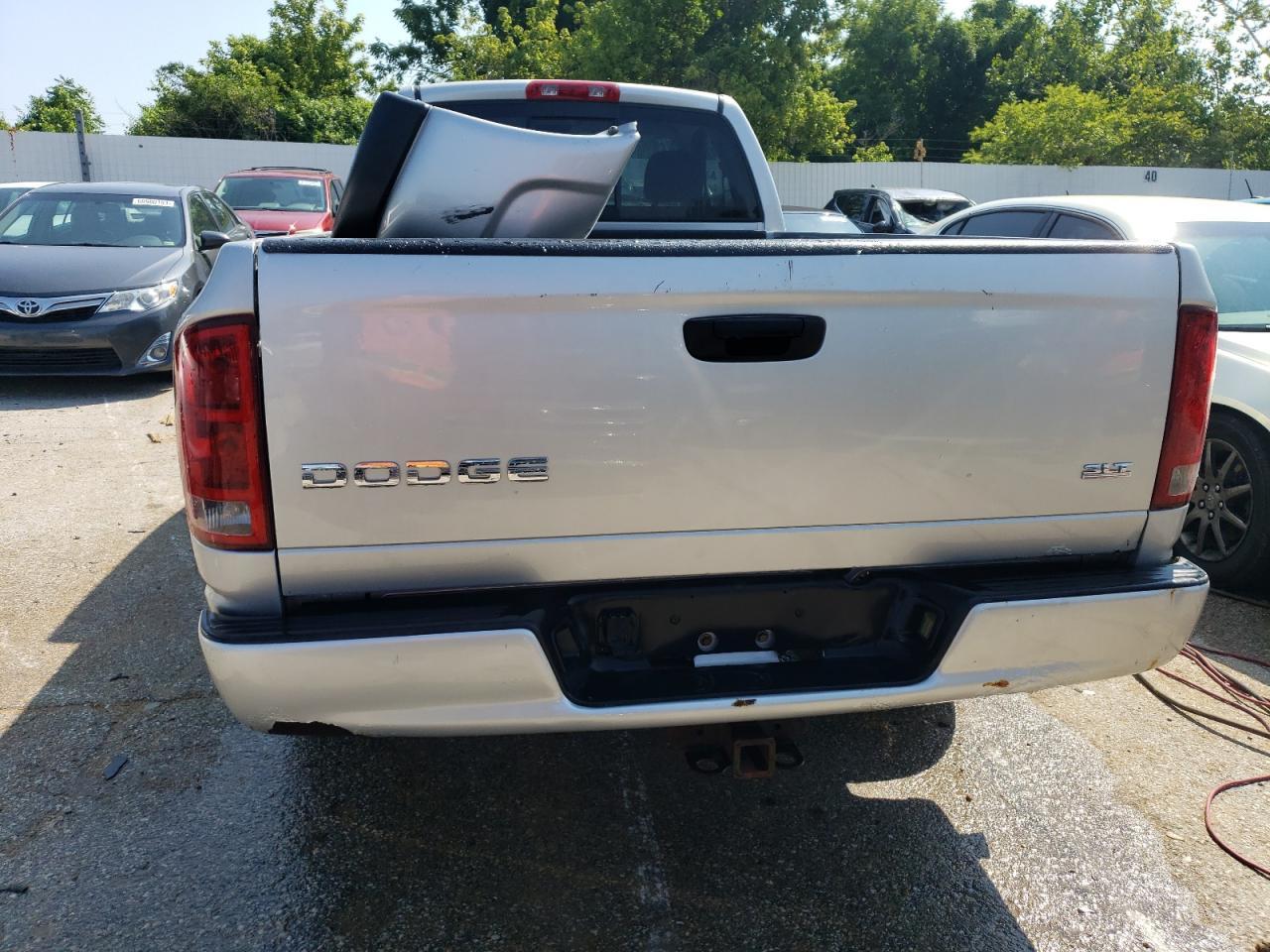 2004 Dodge RAM 1500 ST