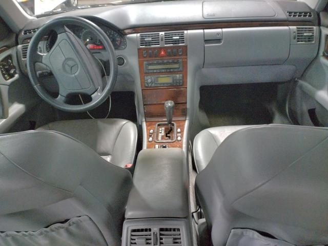1999 Mercedes-Benz E 320 4matic
