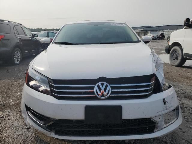 2012 Volkswagen Passat SE