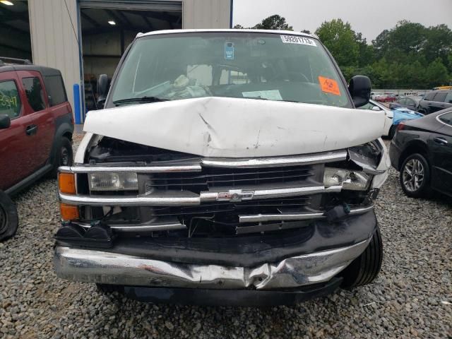 2002 Chevrolet Express G3500