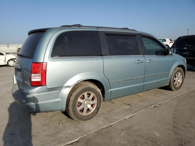 2009 Chrysler Town & Country Touring