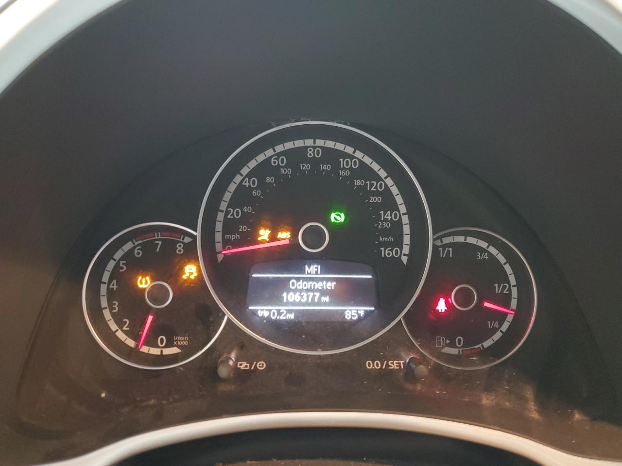 2013 Volkswagen Beetle