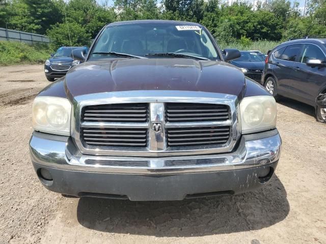 2005 Dodge Dakota Quad SLT