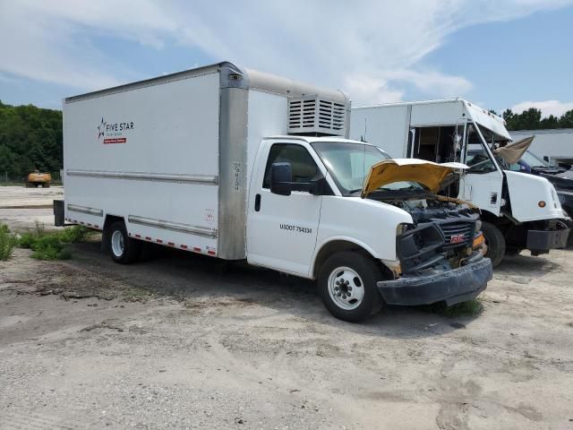 2015 GMC Savana Cutaway G3500