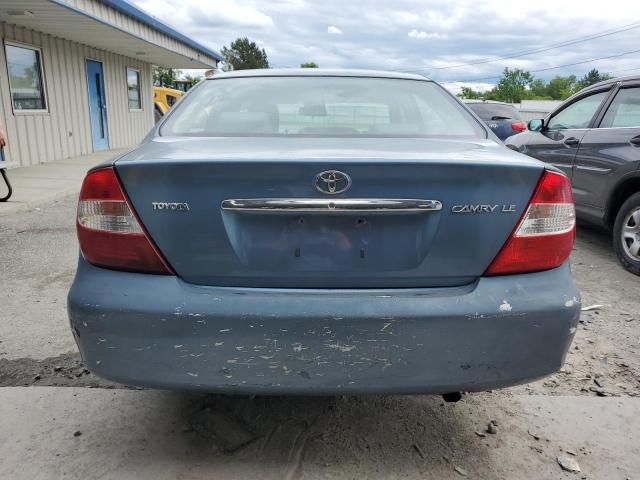 2004 Toyota Camry LE