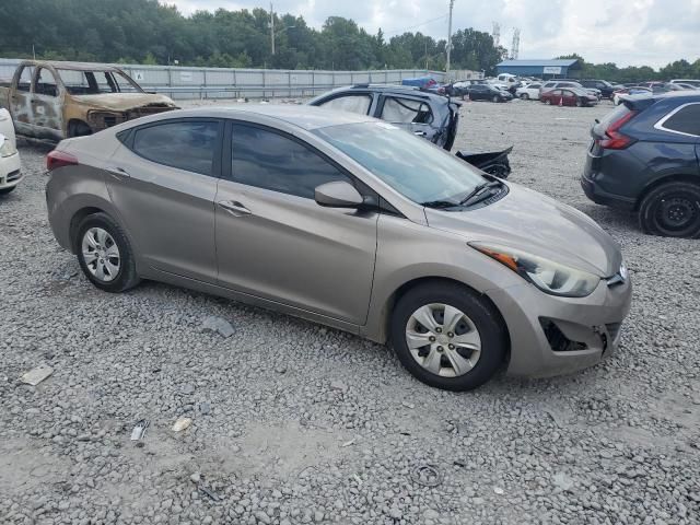 2016 Hyundai Elantra SE