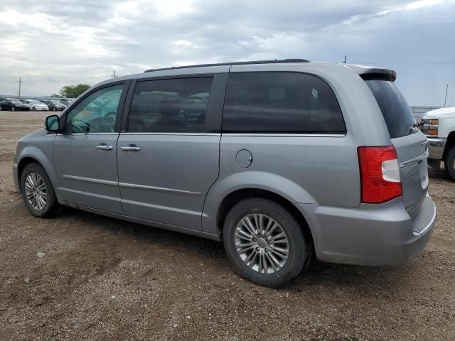 2014 Chrysler Town & Country Touring L