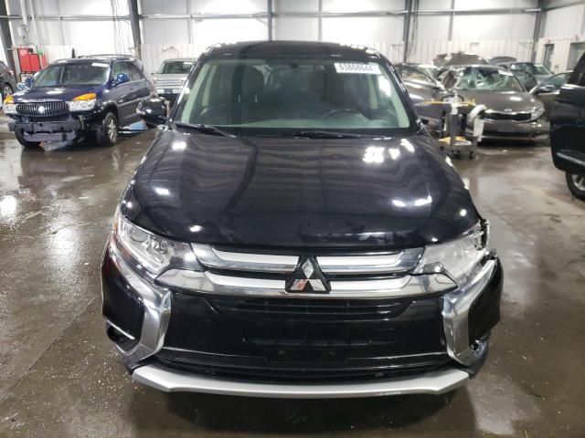 2017 Mitsubishi Outlander SE