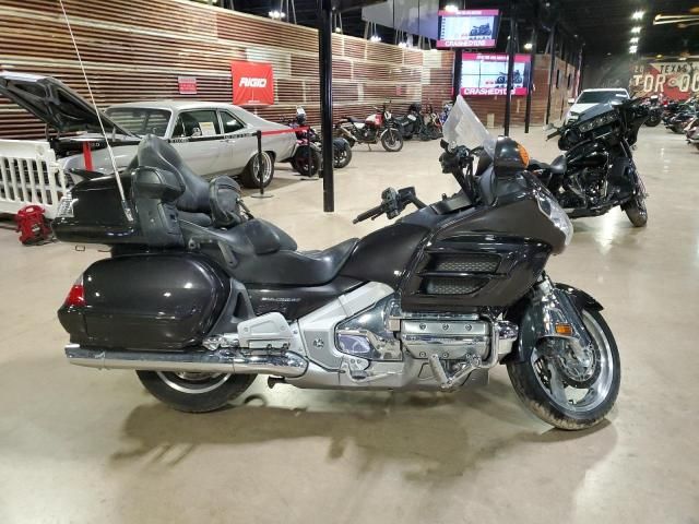 2010 Honda GL1800