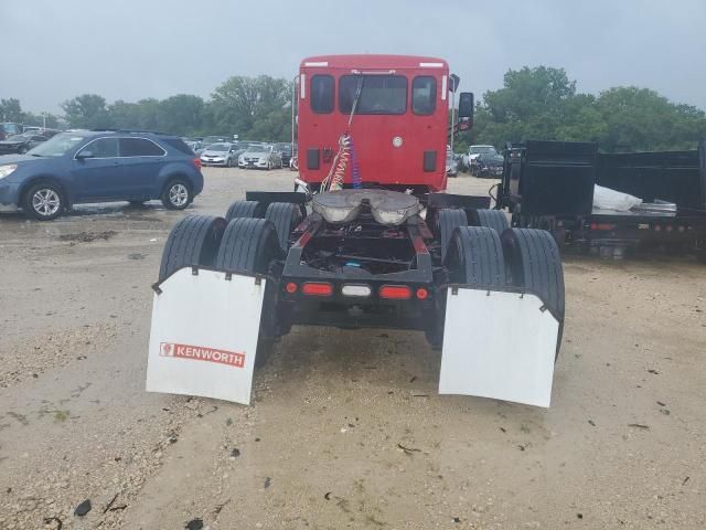 2019 Peterbilt 579