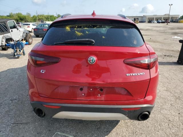 2018 Alfa Romeo Stelvio Sport