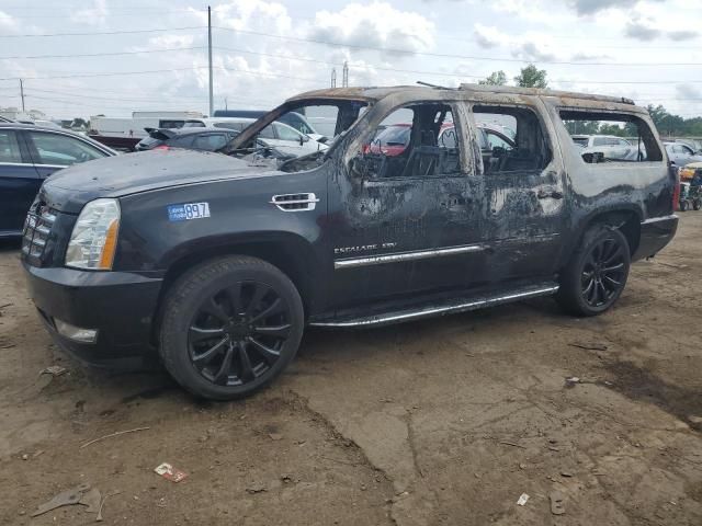 2013 Cadillac Escalade ESV Luxury