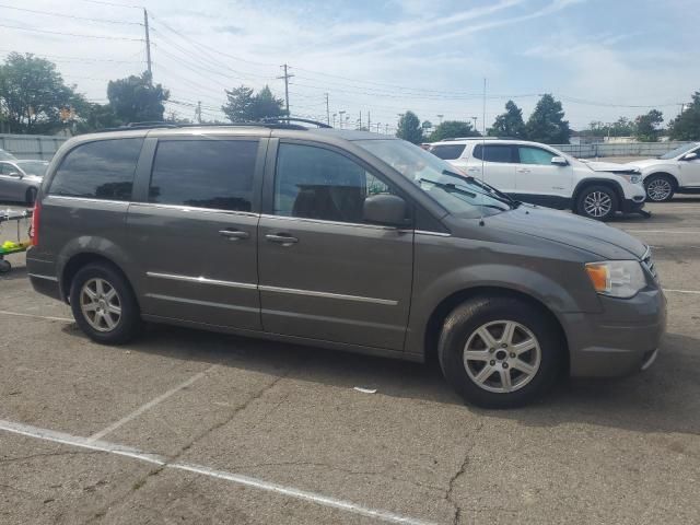 2010 Chrysler Town & Country Touring Plus