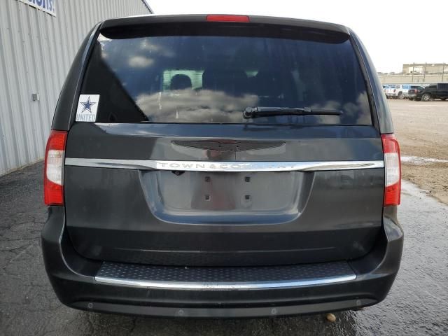 2012 Chrysler Town & Country Touring L