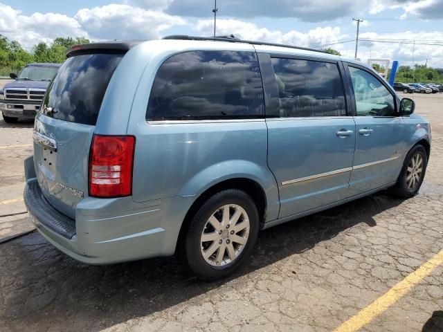 2009 Chrysler Town & Country Touring