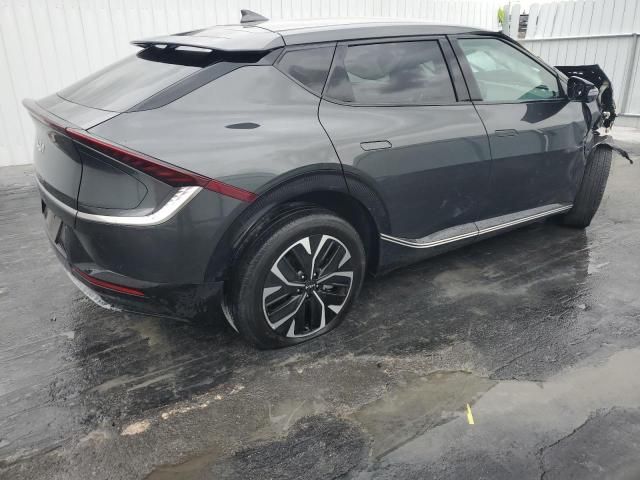 2023 KIA EV6 Light