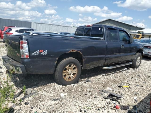 2004 GMC New Sierra K1500