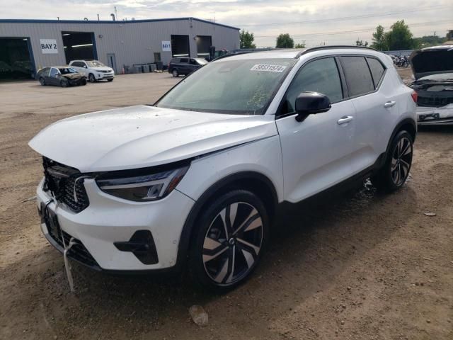 2023 Volvo XC40 Ultimate