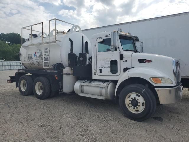 2006 Peterbilt 335