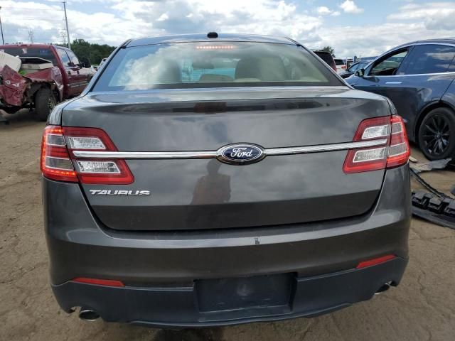 2018 Ford Taurus SE