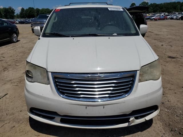 2013 Chrysler Town & Country Touring