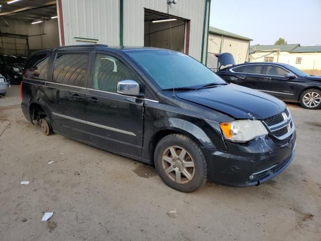 2012 Chrysler Town & Country Touring L