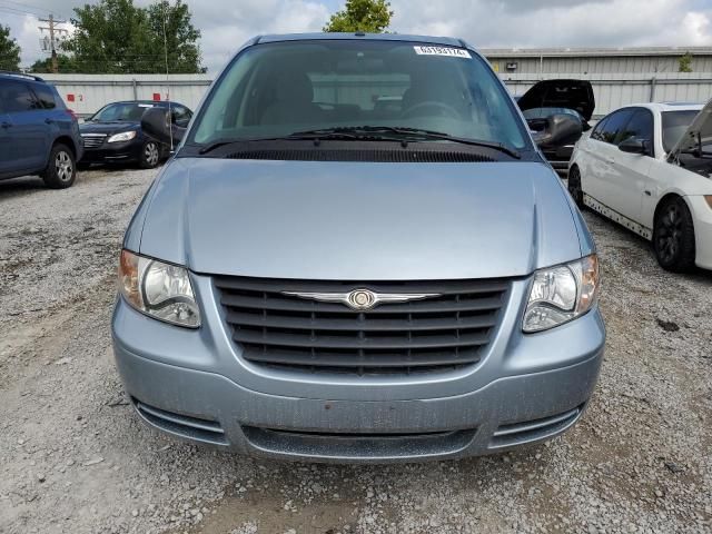 2006 Chrysler Town & Country