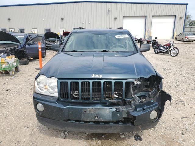 2005 Jeep Grand Cherokee Laredo