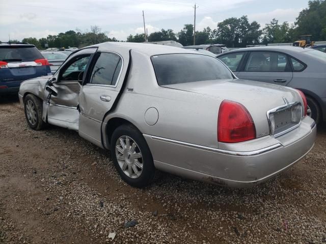 2009 Lincoln Town Car Signature Limited