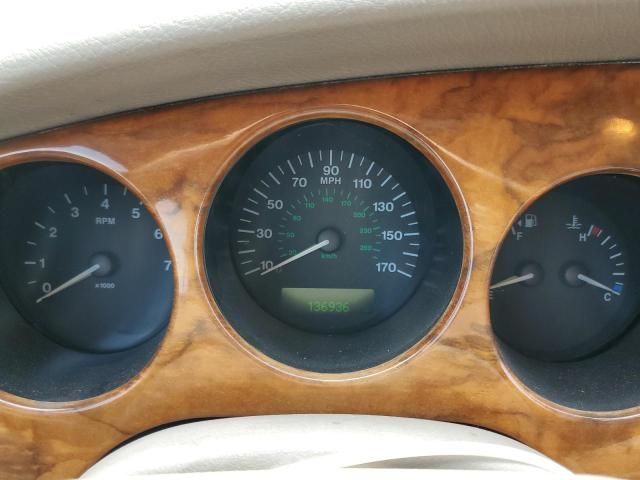 2000 Jaguar XK8