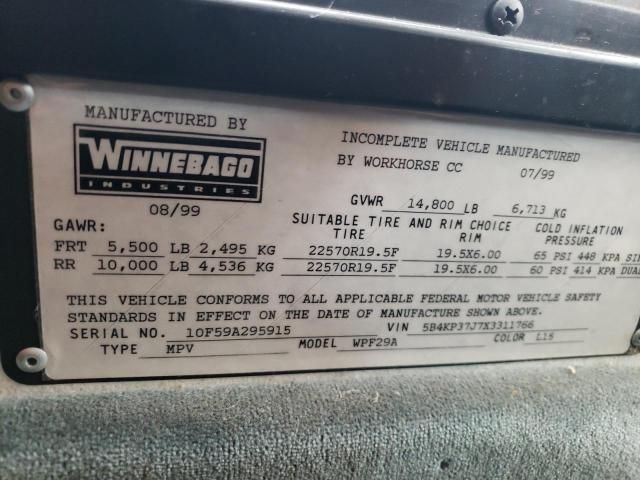 2000 Winnebago 2000 Workhorse Custom Chassis Motorhome Chassis P3