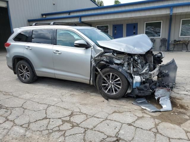 2018 Toyota Highlander SE