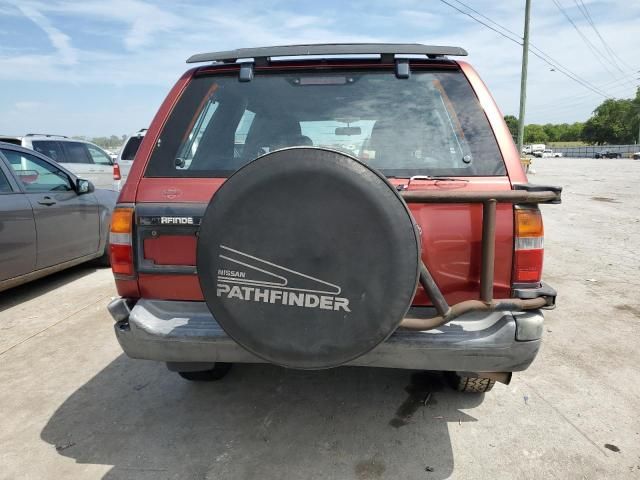 1996 Nissan Pathfinder XE