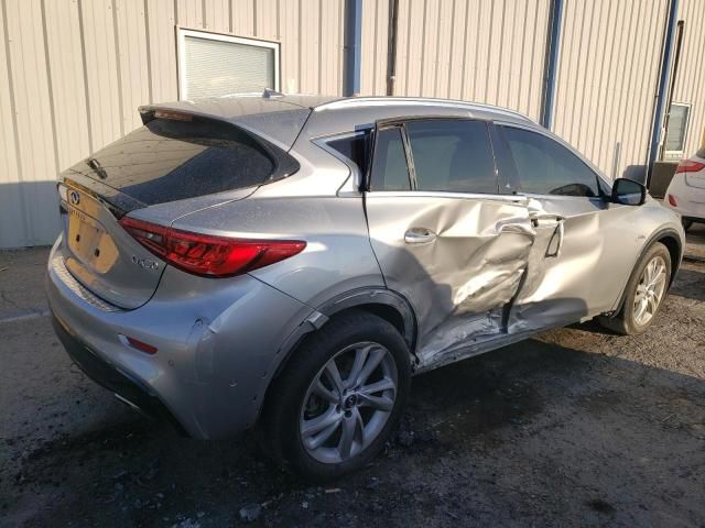 2017 Infiniti QX30 Base