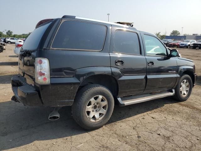 2004 Cadillac Escalade Luxury