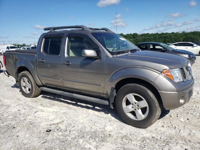 2005 Nissan Frontier Crew Cab LE