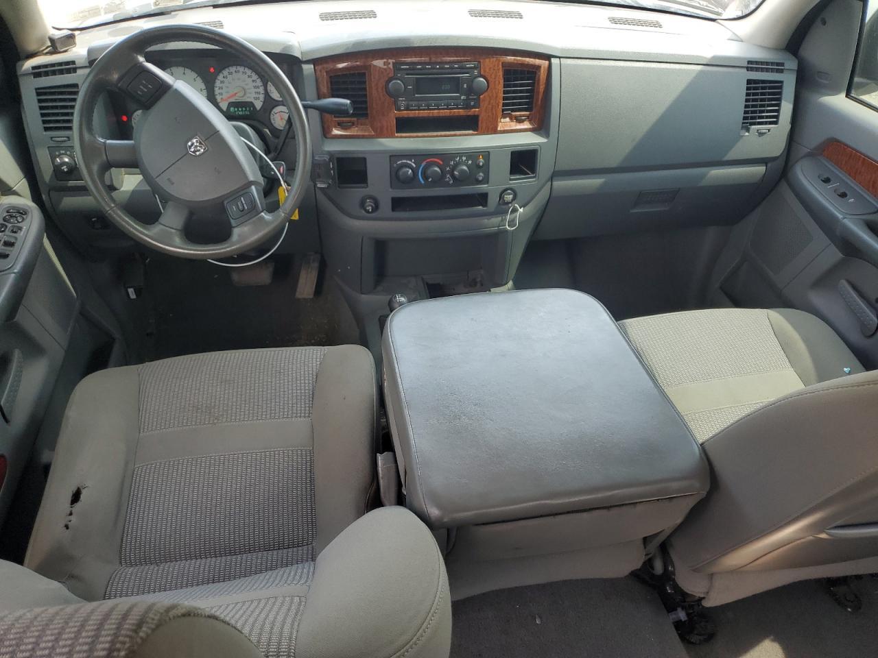 2006 Dodge RAM 2500 ST