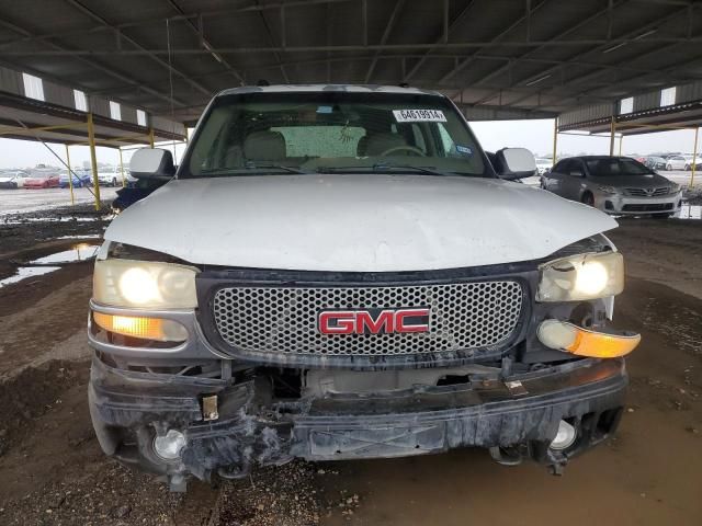 2004 GMC Yukon Denali