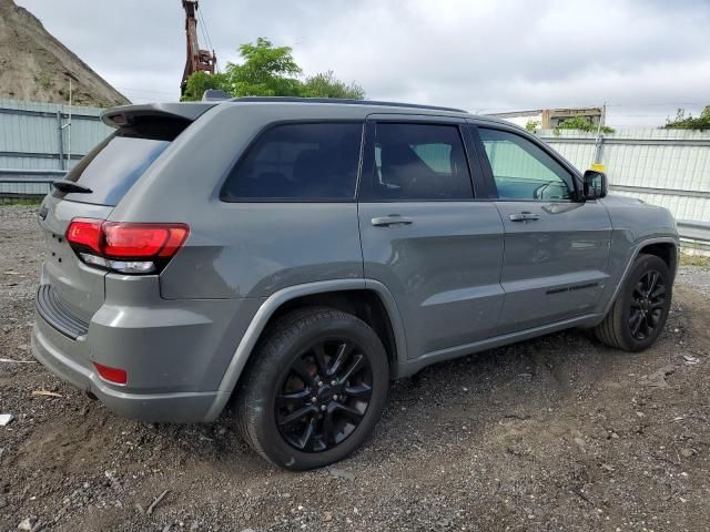 2020 Jeep Grand Cherokee Laredo