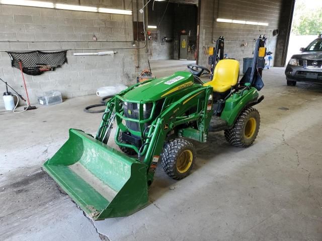 2022 John Deere 1023E