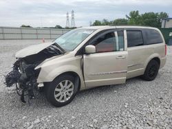 Chrysler Vehiculos salvage en venta: 2015 Chrysler Town & Country Touring