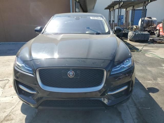 2017 Jaguar F-PACE R-Sport