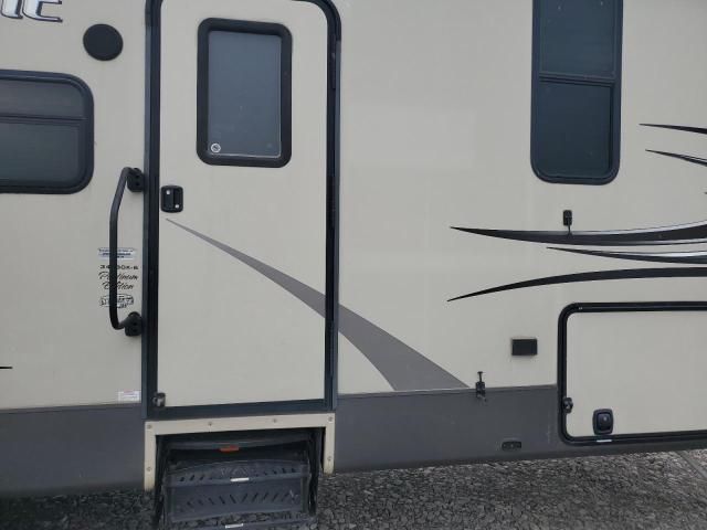 2015 Palomino 5th Wheel